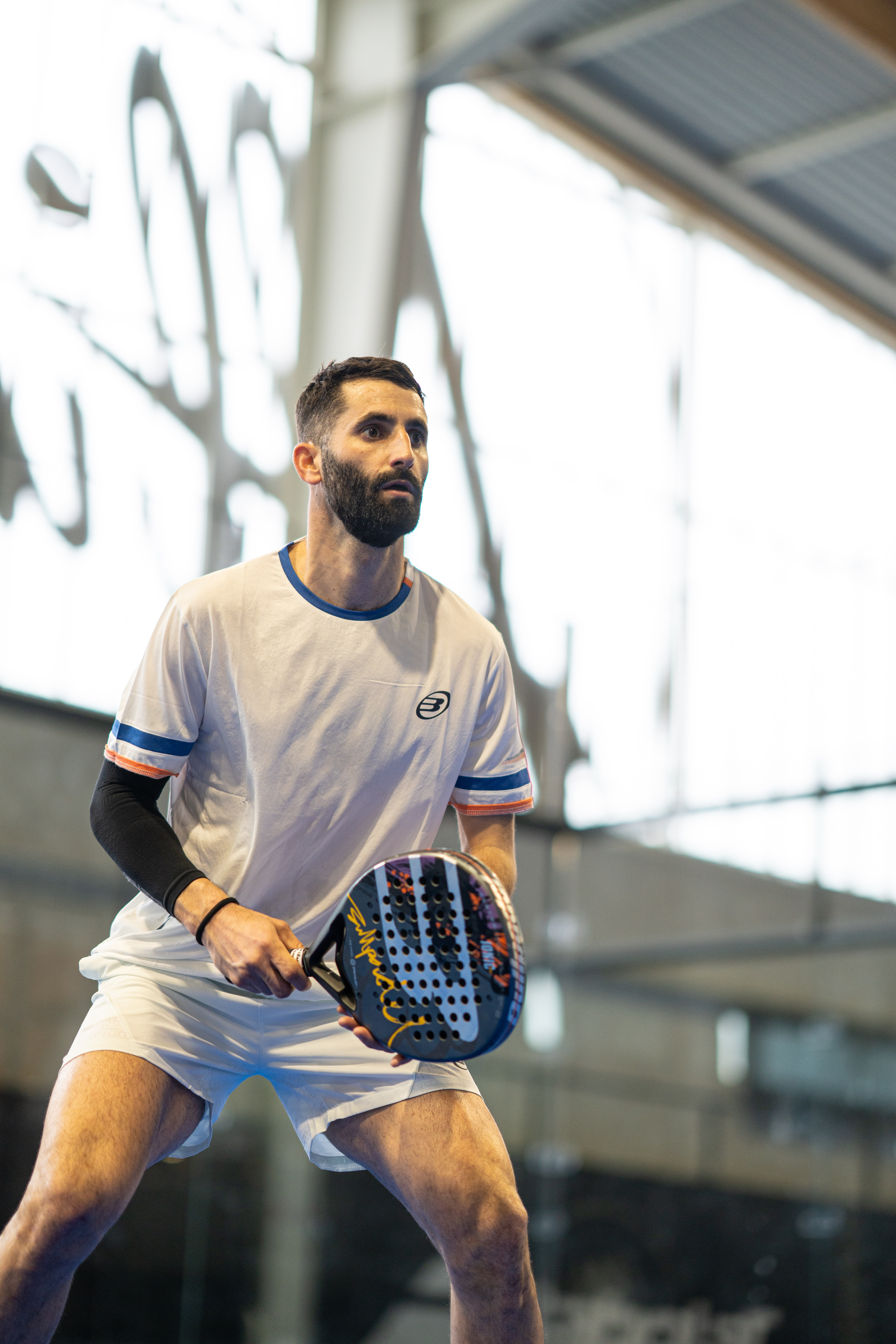 Maxime Gonalons SLR-33